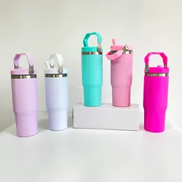 Sublimação colorida fosca 30 oz de palha de flip palha aço inoxidável a vácuo isolado BPA Travel Sports Sports Portable Tumbler com alça para impressão diy