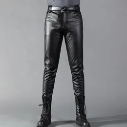 Herrläderbyxor Skinny Fit Elastic Fashion Pu Leather Biker's Trousers Nightclub Party Dance Pants Thin 240125