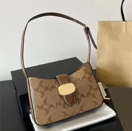 Eliza Hobo Shoulder Bag 10A Cowhide 가죽 디자이너 가방 클래식 크리에이티브 Sac Luxe Luxure Handbag 전체 편지 블랙 브라운 Sacoche Lady Caital Shopping XB109