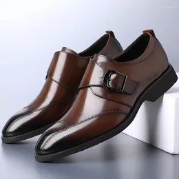 Модельные туфли Ретро модные мужские повседневные черные коричневые дышащие удобные винтажные с пряжкой 2024