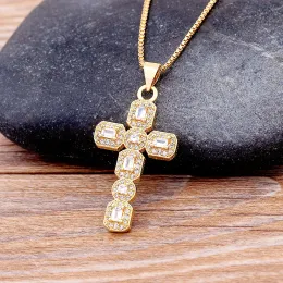 Kubik av högsta kvalitet Zirconia 14K Yellow Gold Cross Pendant Choker Chain Halsband Män kvinnor Hip-Hop smycken Fashion Gyllene gåva