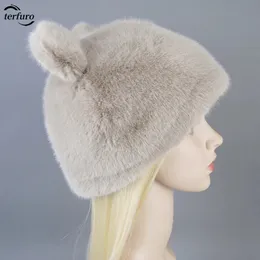 Aksesuarlar Kış Rusça Kız Erkek Rüzgar Geçirmez Kadın Moda Kapağı Hayvan Sahte Mink Kürk Sevimli Ayı Kedi Kulak Şapkası Beanie Hats 240131