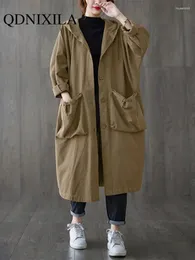Płaszcze damskie okopy 2024 Kobiece swobodne luźne kurtki czarny płaszcz duży rozmiar Kobiety duże kieszenie jesienne z kapturem wiatrówki z kapturem