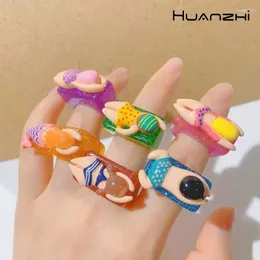 Anéis de Cluster Huanzhi Personagem de Desenho Animado Natação Anel Criativo Colorido Glitter Resina Acessórios de Mão para Mulheres Menina Festa Jóias Presente