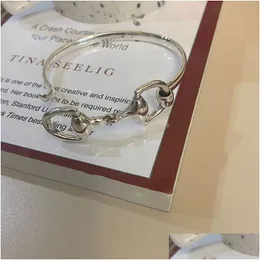 Charm Bracelets Sier Poştlu Kadınlar Horseshoe Horsbit Toka Bambu Basit Pseras Femme Lüks Tasarımcı Takı 230410 DROP DELIVE DHKTV