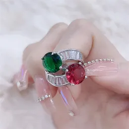 Anelli a grappolo Squisito doppio zircone in argento 925 per le donne Creativo contorto anello di barretta Temperamento regalo di gioielli alla moda