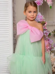 Abiti da ragazza nel 2024 senza maniche tutù di lusso con fiocco in tulle abito estivo per le vacanze matrimonio bambini costume da festa per bambini vestiti per neonati