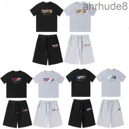 Mens T-shirts märke Tracksuit T-short Shorts Suit Two Piece Set Summer Pluch broderi Trapstar Short Sleeve Sportswearmens J5XL