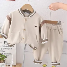 Hot Selling 2024 New Fashion Children's Set Trendy 3D Cardigan Long Sleeved Two Piece Boys Suit