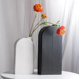 Vasen Schwarz und Weiß, 2er-Set, dekorative Blumenvase aus Keramik, ideales Geschenk für die Valentinstagsdekoration