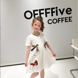 여자 드레스 브랜드 소녀 옷 짧은 슬리브 베이비 파티 드레스 가을 문자 인쇄 아이 스커트 크기 100-150 활 장식 아이 froc dh0zc