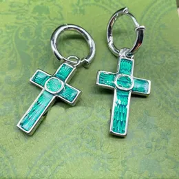 Örhängen designer för kvinnor 925 Sterling Silver Emerald Cross Jesus Vintage Letter Earring Stud med presentförpackning för gåva smyckesfest