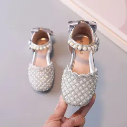 Kızlar Sandalet Yaz Moda İnci Rhinestone Bebek Kız Ayakkabı Çocuk Prenses Parti Ayakkabı 240131