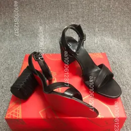 2024 Sandali Abito da sposa Scarpe da sposa Tacchi sandali con strass Scarpe da donna in vera pelle con strass Punta chiusa Party Rosso lucido Fondo Scarpe tacco alto 35-42