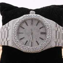 Un lussuoso orologio GMBA nuovo di alta qualità Iced out 2023 Arrivo Gold di lusso Sier Sier Originale Hip Hop Men Missanite Diamond Watchyvgkbpfc