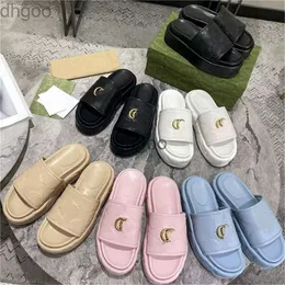 3Luxury Leather Platform Slippers Sandalsキルティング厚いボトム女性スリッパファッションサマーシューズスライダーハイヒールデザイナービーチスリッパサイズEur35-45