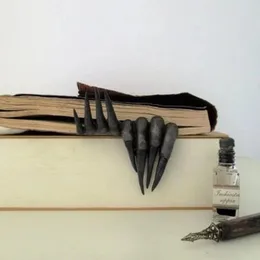 Segnalibro Horror Halloween In Acrilico A Forma Di Coltello Insanguinato - Con Nappa Rossa, Decorazione Per Lettori E Feste, 15 Cm