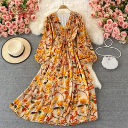 ＊韓国＊［VINVLE］Daisy V-neck Chiffon Check Long One-piece 1a6631f0-12c6-4f07-b65b-