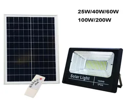 Luz de inundação solar 25W 40W 60W 100W 200W Spotlight Yard Lamp IP66 Branco Auto LED Lâmpada solar com painel externo para Garden Street G9781029