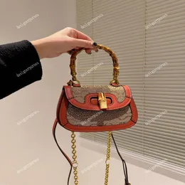 TZ Designer Bags Classic Bamboo Handle 1947 Series Mini Handbag Women Fashion Counter Counter Closure Fintage Handbags Bamboos 212Q