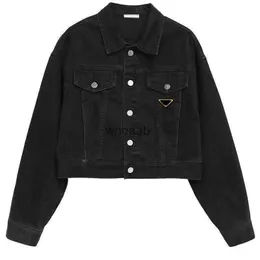 여성용 재킷 세련된 데님 짧은 코트 가을 가을 스프링 스타일 슬림 디자이너 코트 클래식 의류 크기 S-XL 240301