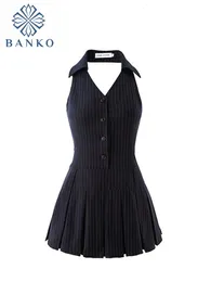 Yaz kadın moda mini yular parti pileli elbise a-line sırtsız siyah çizgili v boyun frocks seksi gyaru y2k sokak kıyafeti balo 240226