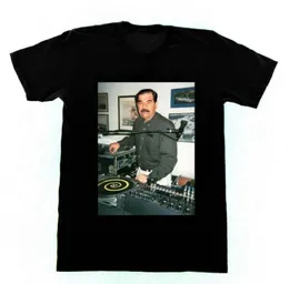 Men039s tshirts marca de moda topos masculino tshirt masculino dj saddam hussein camiseta técnicas 1200 iraque casa edm hip hop algodão tees8743418