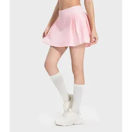 Lu-064 Shorts de ioga plissados saia feminina falsa de duas peças casual academia treino vestido esportivo antirreflexo