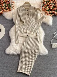 Runway Autumn Perfum Fashion Suit Plain Knit Cardigan Coat+Bottom Vest+Striped Plated Pabres 3 VITS 240301