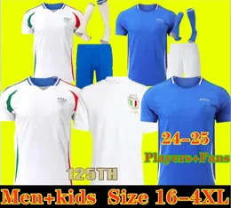 イタリアのスポーツウェア125年記念日サッカージャージーバージョンMaglie Da Calcio Totti Verratti Chiesa Itiesa Italia Shirts Men Set Kids Kit Uniorm