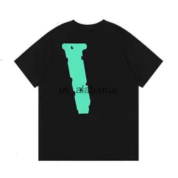 Men's T-Shirts Fashion Mens Shirt Women Loose Smoke Friends Short Sleeves White Black Pink Shirts For Men Womens 240301