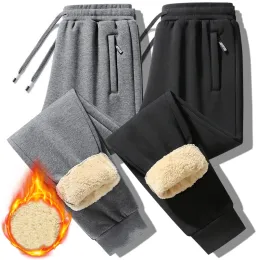 Pantaloni invernali inverno pantaloni uomini 2023 agnello agnello caldo spesse pantaloncini termici casual pantaloni maschi marcata di alta qualità da uomo di alta qualità jogger