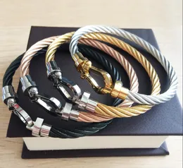 Bracciale con ciondoli a catena di design di lusso con scarpe da cavallo per gioielli da donna con braccialetti in oro 18 carati