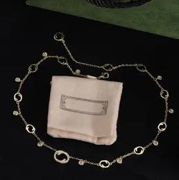 Glänzend vergoldete Kette mit Buchstaben-Anhänger, Luxus-Designer-Halskette, Kettenhalsband für Frauen, Party, Hochzeitstag, Schmuck, hohe Qualität