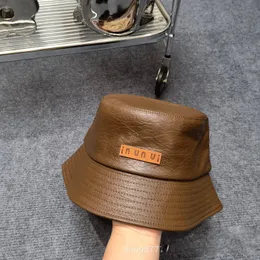 Leather Bucket Hat Designer Warm Women's Hats Black Brown Hats For Men Spring And Autum