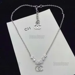 Luxury channel Brand Pendant Necklaces Womens Designer Printed Jewelry Fashion Street Classic Ladies Necklace Holiday Gifts 0814