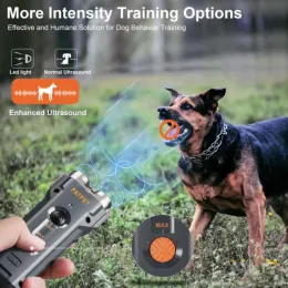 装備超音波犬のbarえるコントロールデバイスLED懐中電灯アンティバーク犬トレーニング機器ハンドヘルドペット用品付きポータブル