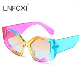 نظارة شمسية LNFCXI قوس قزح Polygon Cat Eye Women Women Gradient Shades UV400 Retro Trending Men Sun Glasses