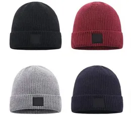 Beanies Moda Unisex Kış Örgü Şapka Kuzey Adam Beanie Sıcak Bonnet Kanada Spor Kapağı Kadın Şapkaları Örgü Hip Hop SKU Açık Caps8161967