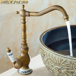 Rubinetti per lavandino del bagno Rubinetto per lavabo in ottone antico miscelatore per lavandino del bagno installazione sul ponte foro maniglia singola acqua calda e fredda Q240301