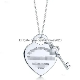 Naszyjnik biżuterii Anydesigner T Family Classic Miłość Klucz w kształcie serca Wisiant S925 Sier High Edition Minimalist Design O-Bone Dro DHZF5