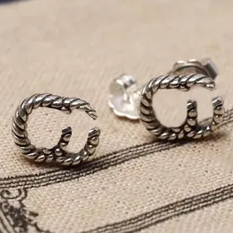 Cazibe marka stud tasarımcı küpeler mektup çiviler voguish kadınlar için mücevher 925 gümüş kaplama bakır küpe sevgililer günü düğün hediyeler retro stil