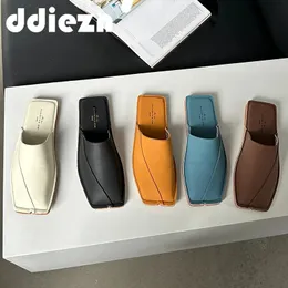 Modern terlik katırları Kadınlar Sığ 970 Plaj Yay Dışında Moda Günlük Slaytlar Kadın Ayakkabı Kadın Ayakkabıları Daireler Slipper 240223 688