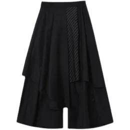 Hosen Japanischer dunkler Yamamoto-Stil Männer Röcke Hosen Y2K Vibe Ins Chic Gestreifte Bandhose Männliche Sommerhose mit weitem Bein Asymmetrische Hose