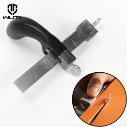 Verktyg Wuta Professional Sharp Leather Strap String Belt Cutter Justerbar DIY Handskärningsverktyg med 2 blad Hantverksläderverktyg
