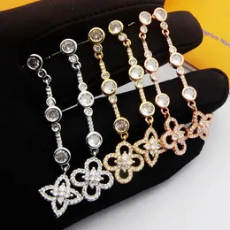 New designed Titanium Steel Jewelry V-letter Four Leaf Flower Full Diamond earring Bracelet fashion necklace Designer Jewelry