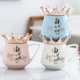 Mugs Creative Crown Mug Multi Color With Spoon Lid Kawaii Cups Of Coffee Couple Gift Cup Sets Drinkware Ceramics