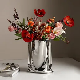 Nordic Silver Vase Creative Ceramic Vase Flower Art Luxury Coffee Shop Model Room Decoration Modern Home Decor Gift Ideas 240220