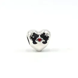 Ny ankomst 100% 925 Sterling Silver First Kiss Heart Charm Fit Original European Charm Armband Smycken Tillbehör175b