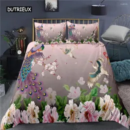 Set biancheria da letto Copripiumino pavone Set decorazioni fiori di pruno King Size Piume di gru con motivo floreale Trapunta romantica in poliestere